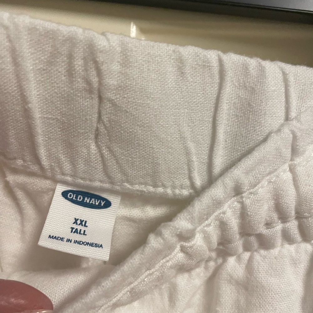 Old Navy White Straight Leg Pants